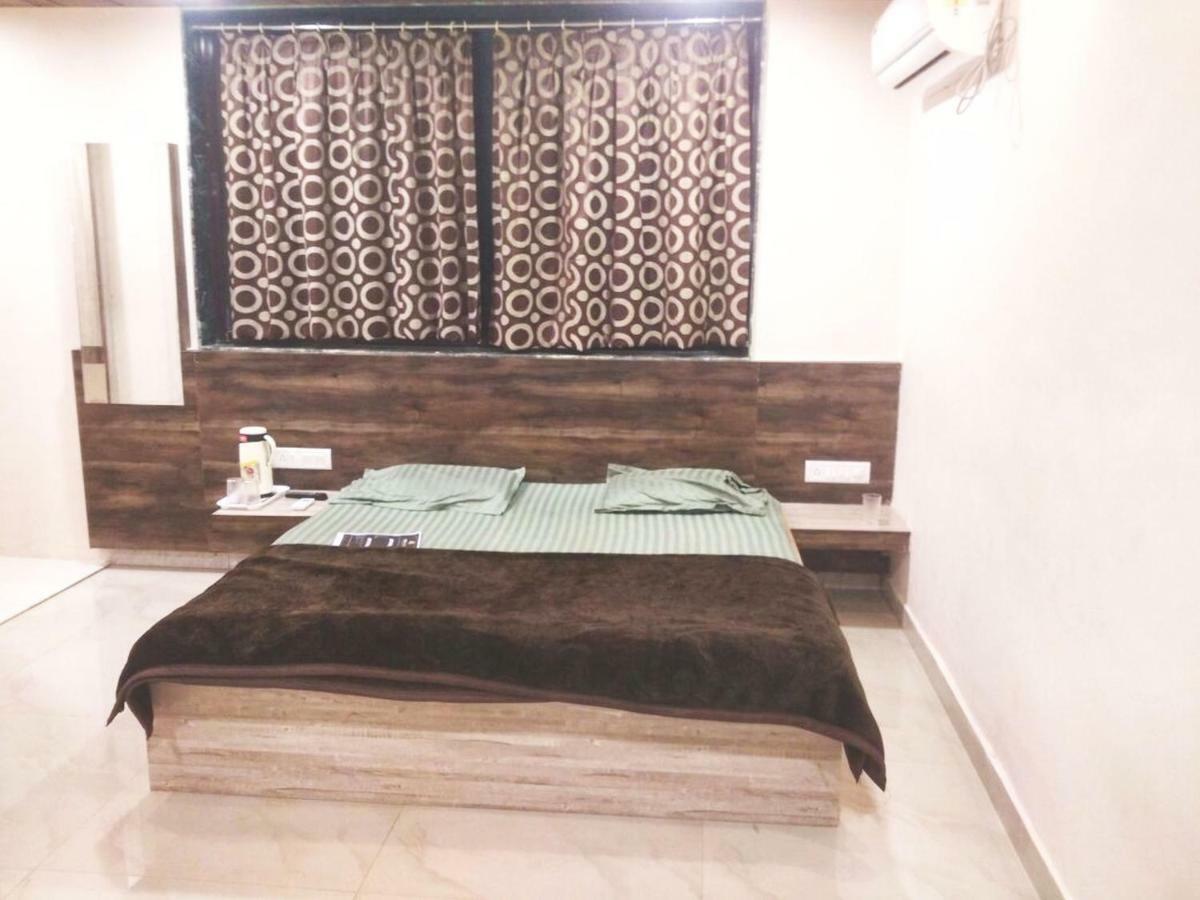 Mauli Niwas Villa Matheran Eksteriør bilde
