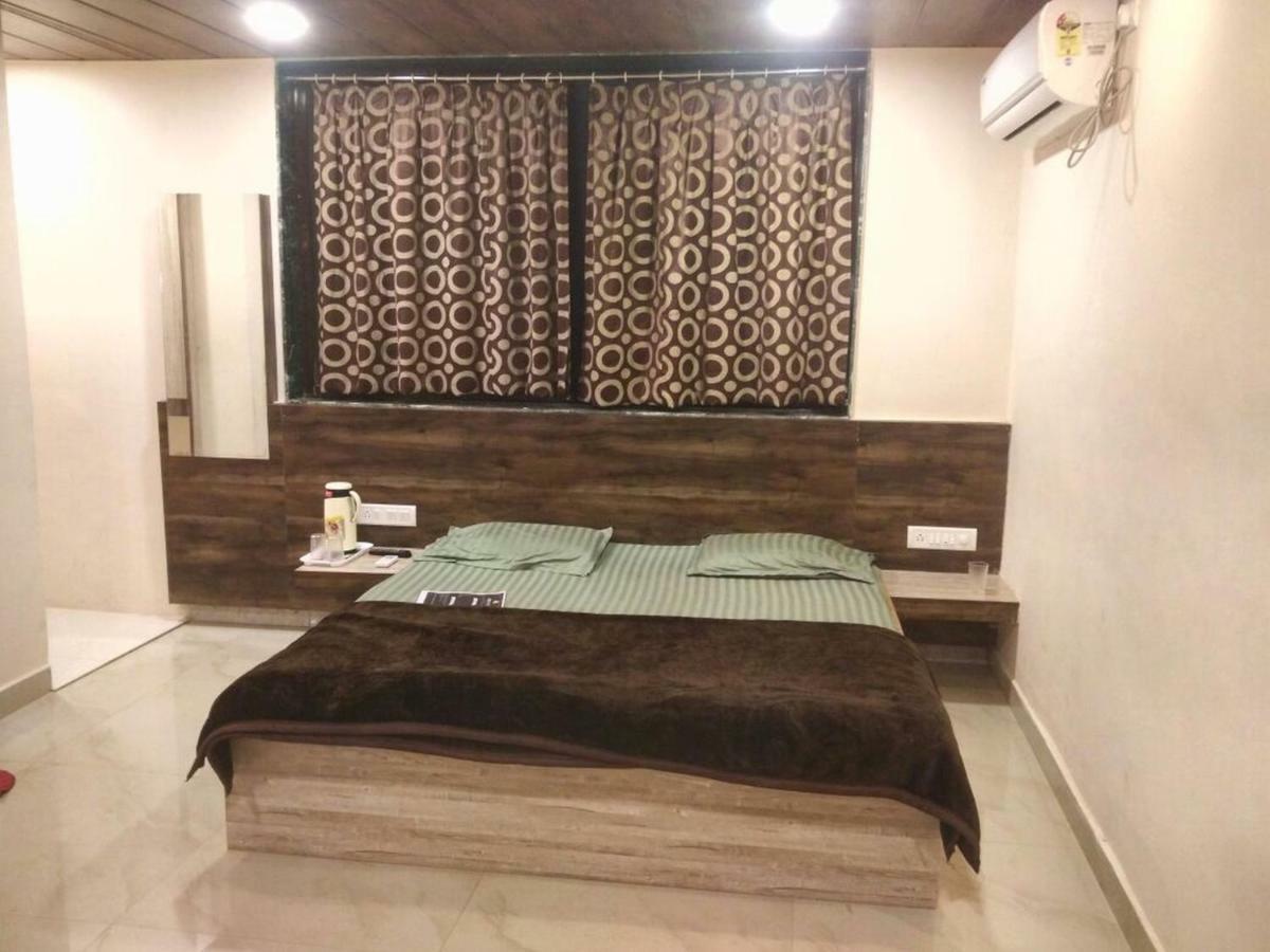 Mauli Niwas Villa Matheran Eksteriør bilde